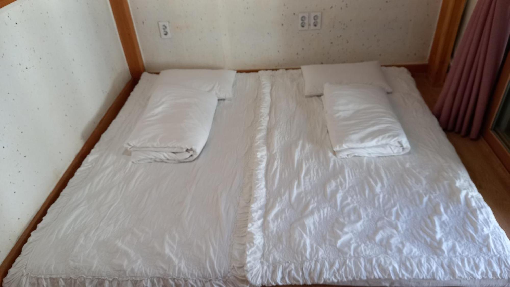Adam Guesthouse Gyeongju Buitenkant foto