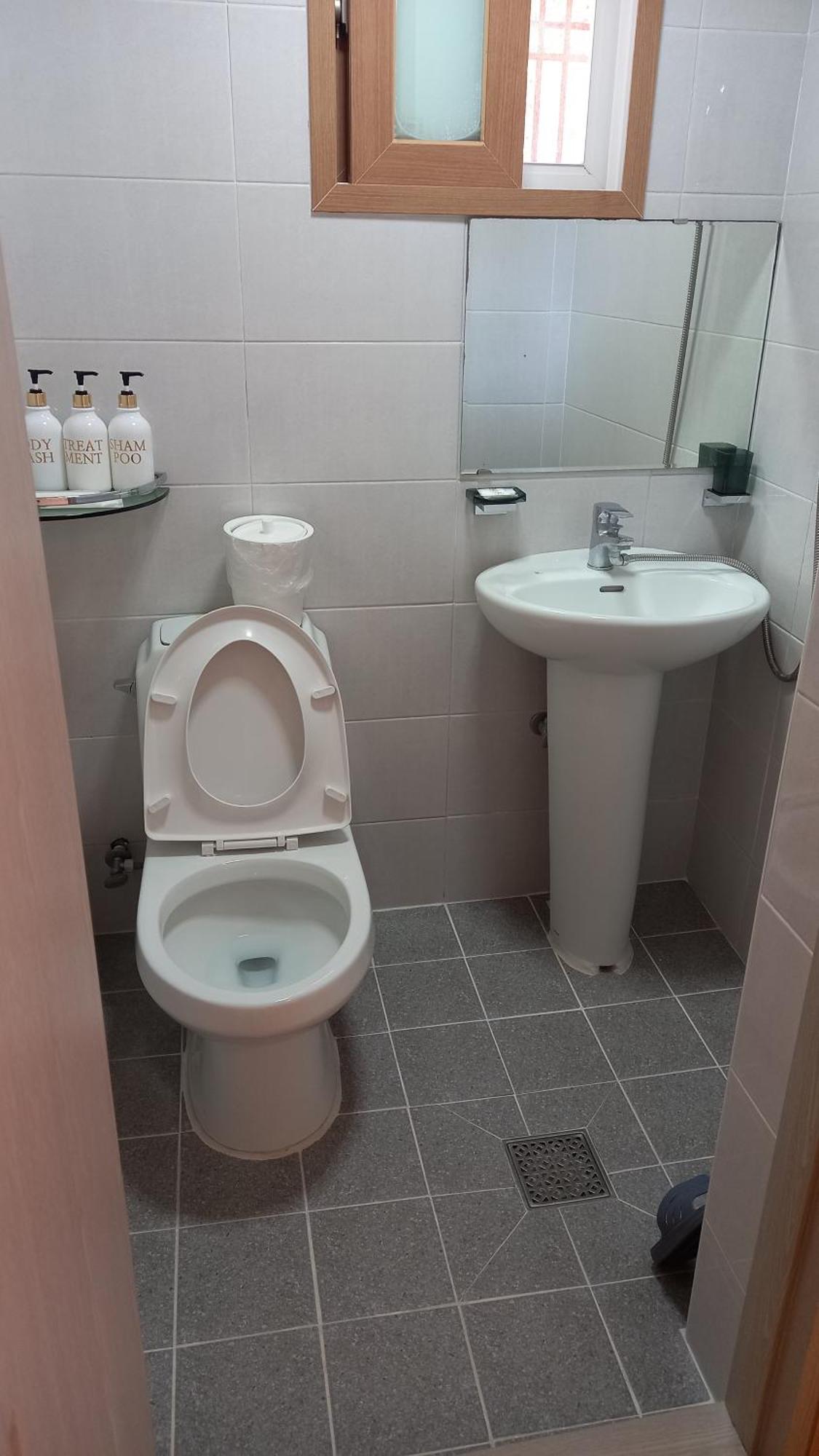 Adam Guesthouse Gyeongju Buitenkant foto