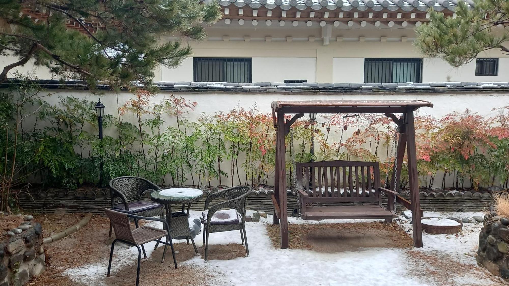 Adam Guesthouse Gyeongju Buitenkant foto